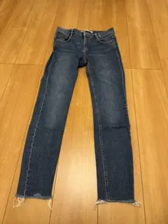 Item thumbnail for item 447a35d6-1fd1-4bb2-98e3-3870ed511c1e