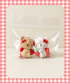 LIL ala mode mikko すわらせ隊 いちごがいっぱい ムース ラテ