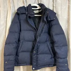 フード付きダウンジャケット