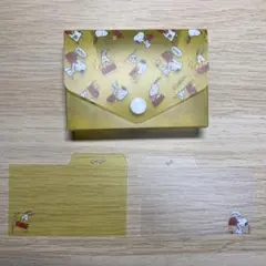 スヌーピー　カードケース仕切り付き