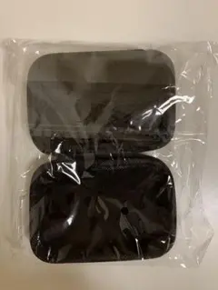 黒のハードシェルケース メッシュポケット付き