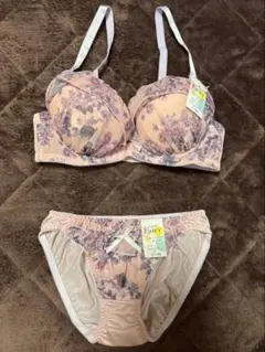 Fairy ブラジャーショーツセット ピンク系 花柄 D70のサムネイル