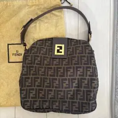 FENDI ズッカ柄　FFロゴ　ショルダーバッグ　ヴィンテージ