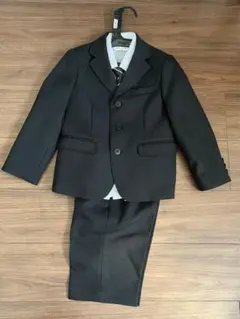 入学式　結婚式　フォーマルスーツ　４点セット　120cm 男の子