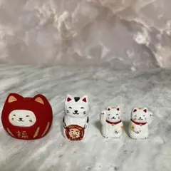 招き猫彫刻 ミニ置物（左手招き / 縁結び・千客万来） 招き猫彫刻 ミニ置物（左手招き / 縁結び・千客万来） - メルカリ