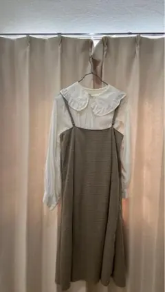 セット　キャミワンピ　襟シャツ　フリル　白