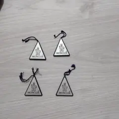 モンクレール 三角タグ×4のサムネイル