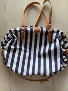 イルビゾンテ ストライプトートバッグ ネイビーとホワイト