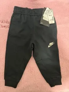 新品タグ付♡NIKE スウェットパンツ 90cm