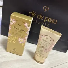 クレドポーボーテ　クレームUVn〈日焼け止めクリーム（顔・からだ用）〉限定品