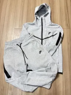 Nike テックフリース セットアップ グレー Mサイズ 廃盤品 人気商品