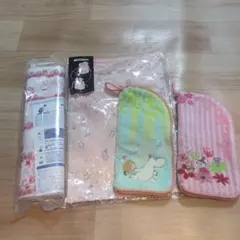 Moomin リバーシブルバッグとポーチセットのサムネイル