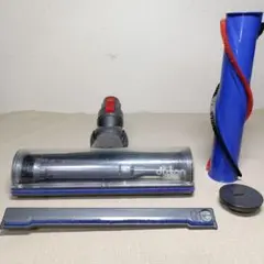 Dyson V7 スティッククリーナー (ヘッドのホース破損、他動作確認済