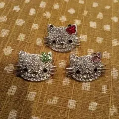 ストーン付き猫チャーム✨4個セット - メルカリ