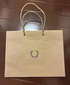 Fred Perry フレッドペリー 紙袋 ショッパーのサムネイル
