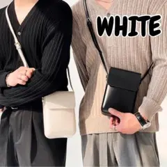 【残りわずか】ショルダーバッグ　韓国　スクエアバッグ　ミニバッグ　スマホホルダー