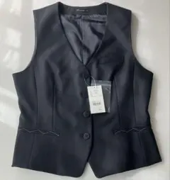 パトリックコックス ニットベスト 事務服 11号 - メルカリ