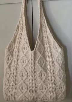 Item thumbnail for item e35955f2-5c8f-4f41-911e-914f6a7db853