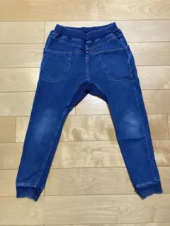 Item thumbnail for item 6b9fbeb1-4fb2-48fa-bfe1-ab5a6464f41a