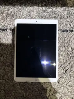 iPad Pro 10.5インチ＋純正Smart Keyboard付き