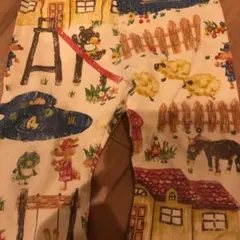 ブーのレギンスで履きやすいです。ウキウキモンキーや豚さんがいますのサムネイル
