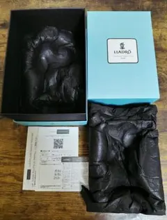 リヤドロ スヌーピー 専用 空箱 証明書 ①のサムネイル
