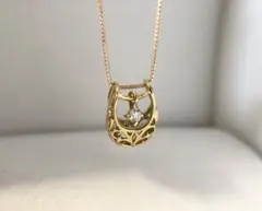 [新品] K18YGイエローゴールドペンダントネックレス金天然ダイヤモンド馬蹄