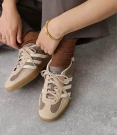 adidas GAZELLE INDOOR ガゼルインドア アディダス　ブラウン