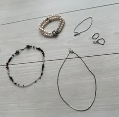 ジュエリー6点セット ネックレス2・ブレスレット2・指輪2