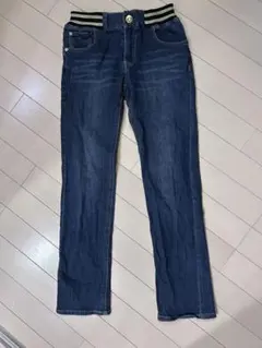 ダークブルー スリムフィット デニム パンツ