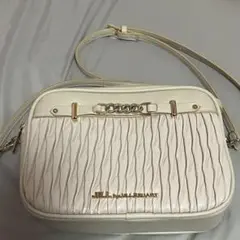 JILL BY JILLSTUART パフィーポシェット ベージュ