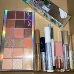 Dolly Angel アイシャドウパレット 16色