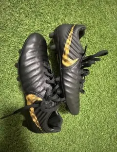 ナイキ ティエンポ 26