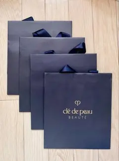 clé de peau BEAUTÉ クレドポーボーテ ショッパー 紙袋