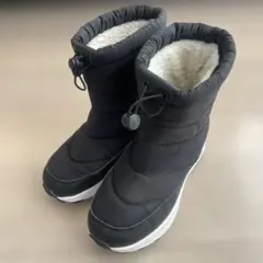 ブラック　スノーブーツ ミッドカット　３７　23.５センチ