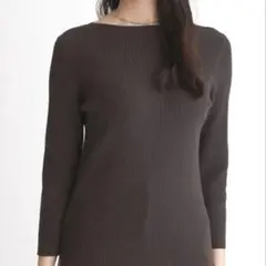 ミラオーウェン　長袖リブニット　ボートネック　チャコールグレー　黒