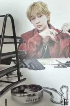 ONEW PERCENT(1%ver)postcard ①