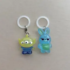 トイ・ストーリーめじるしアクセサリー　エイリアン バニー 2点セット