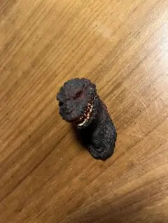 ゴジラvsコング　一番くじ　F賞モンスターヘッドマグネット