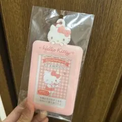 サンリオ　ハローキティ チェキ用ホルダー ピンク チェック柄のサムネイル