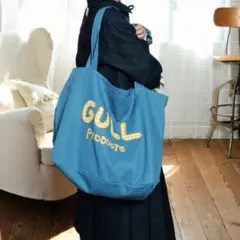 Common gull products ひきこもりBAG エメラルドグリーン Common gull products ひきこもりBAG エメラルドグリーン - メルカリ