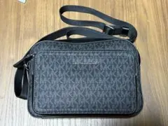 マイケルコース　ショルダーバック