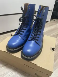 2025年最新】ドクターマーチン 8ホール 青の人気アイテム - メルカリ