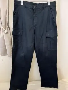 UNIQLO ブラックカーゴパンツ ウエスト84-92cm