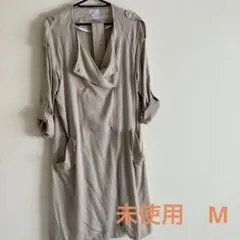 未使用　オペーク　ワールド　トレンチ　ベージュ　M