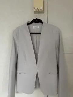 美品プラステ　ノーカラージャケット　M