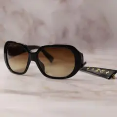 Item thumbnail for item 09f56a76-0634-47da-8749-f28ed8f337a8