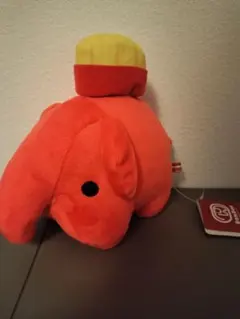 ドムドムハンバーガー　ハンバーガーとポテトが乗ったどむぞうくんぬいぐるみ