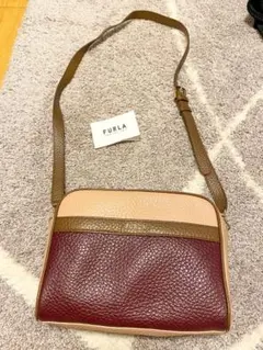 【最終値下げ/美品】FURLA レザーショルダーバッグ ボルドー/ベージュ