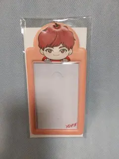 Item thumbnail for item 016046db-e4e3-4cb8-831b-1d53d7c34185